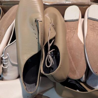 Tic Tac Toes Split Leather Sole Made In USA Various Sizes