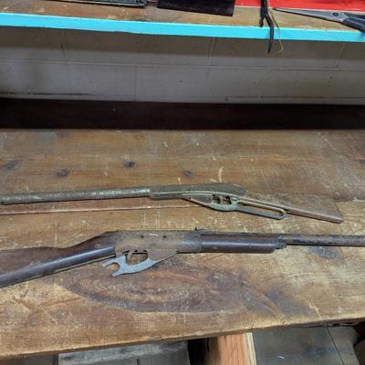 Vintage Rifles Daisy