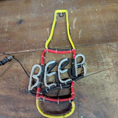 Neon Beer Sign & Seagram's Coolers Clock (See all pictures)