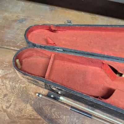 Vintage Villon Case