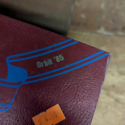 Vintage Year Books Cookeville TN Skyliner Mars Hill