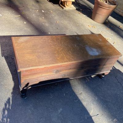 Peck and Hills Large Wooden Chest (B2-BM)