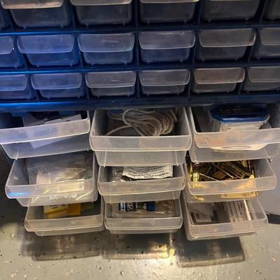 Hardware Organizers w/ Misc. Hardware (B2-ES)