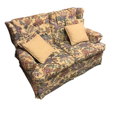 Floral Upholstered Loveseat w/ Accessories (B1-DZ)
