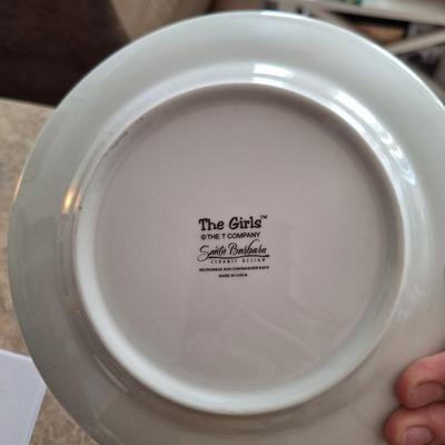 Set of 4 "Girl" PLates