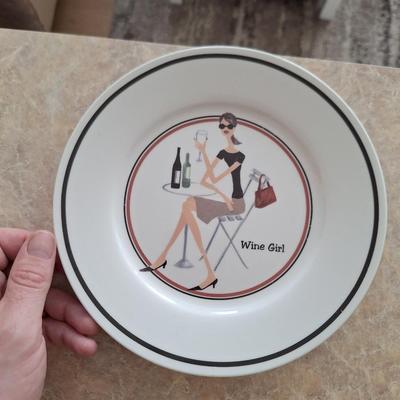 Set of 4 "Girl" PLates