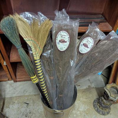 A Touch Of Country Magic Cinnamon Brooms