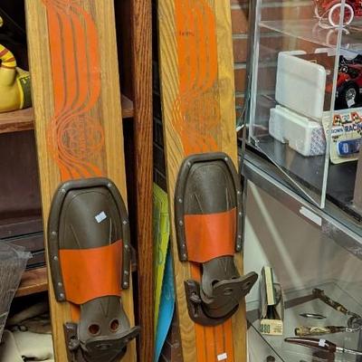 Vintage Tournament Water Skis