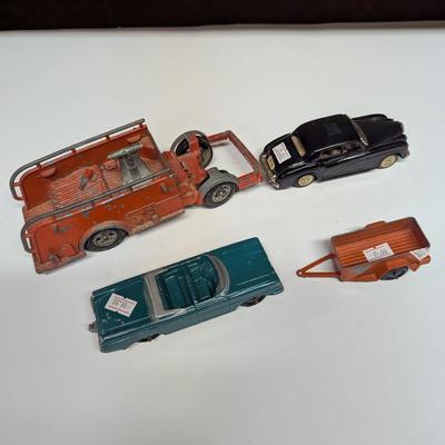 Vintage Toys Tootsie Metal Car 1960's Friction Rolls Royce