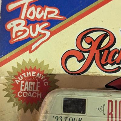 Road Champs Ricky Skaggs Country Tour Bus 6" New In Package