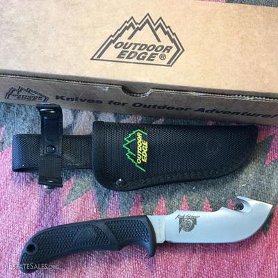 NEW Hunting Knife Kodi Skinner Outdoor Edge. 