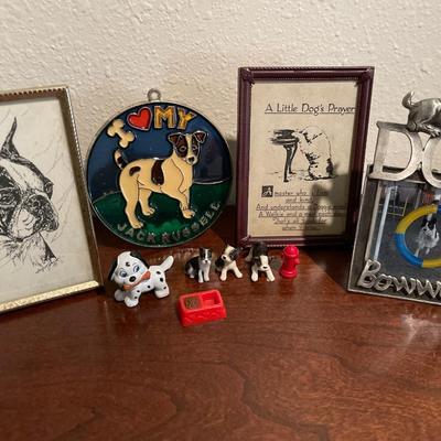 Dog frames and mini decor