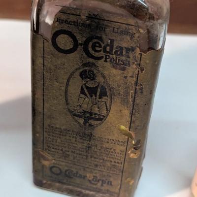 Vintage O Cedar Polish Vintage Dutch Boy Metal Painter Figure American White Cross Adhesive Ungar Element