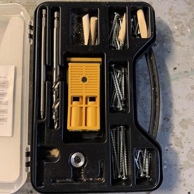 Inventek Self-Adjusting Laser Level and Other Tools (B1-DZ)