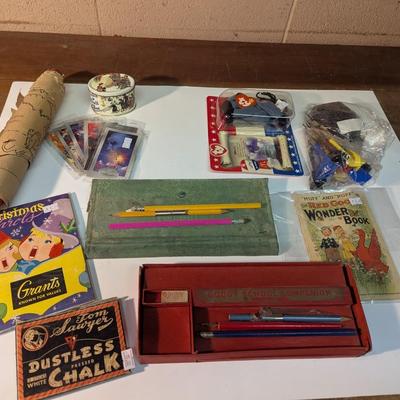 Antique Collectibles Dustless Chalk The Red Good Wonder Book