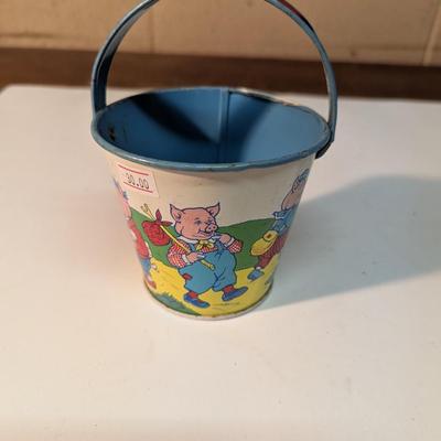 Vintage Fairytale Three Little Pigs Tin Sand Bucket