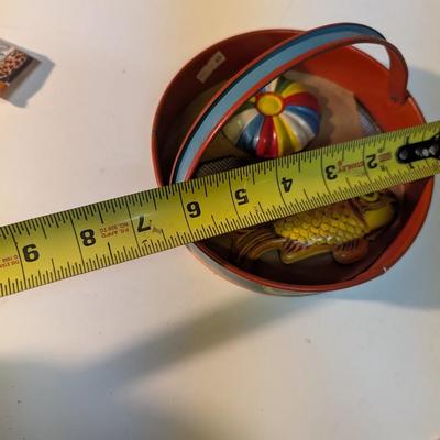 Vintage Art Litho Sand Sifter With Handle