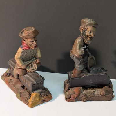 Tom Clark Fargo & Stokes Resin Figures