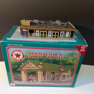 Vintage Buildings Texaco Town Filling Station & Press Metal Building