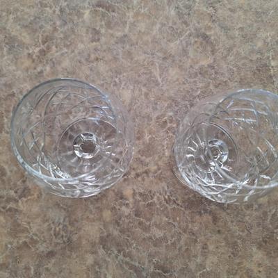 2 crystal snifters