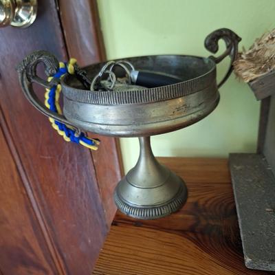 Brass urn