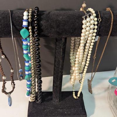 Jewelry Display Stands Jewelry Included