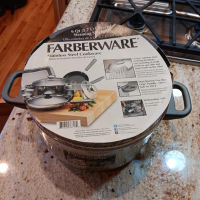 NEW FARBERWARE 6 QT STRAINING STOCKPOT & CLAY ROASTING PAN