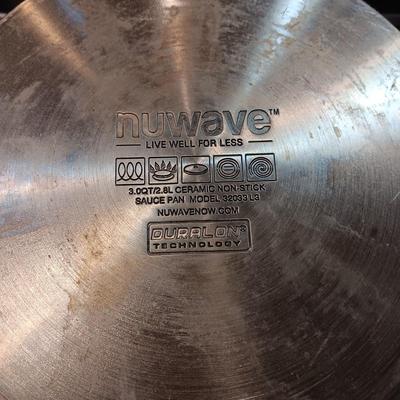 NUWAVE INDUCTION COOKTOP AND SAUCEPAN PLUS A CORNING WARE CASSEROLE DISH