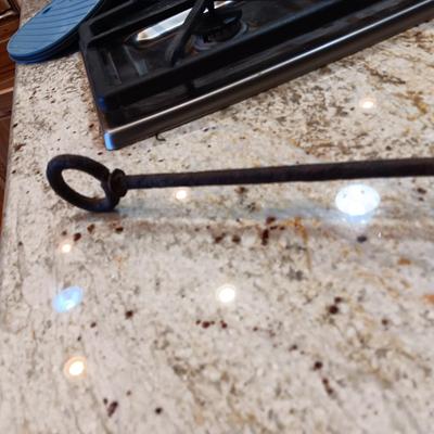 BRANDING IRON