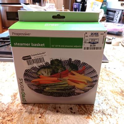 4 BLADE GRATER SET, IMMERSION HAND BLENDER & A STEAMER BASKET