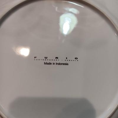 SW THEME FURIO DINNERWARE AND DRINKING GLASSES