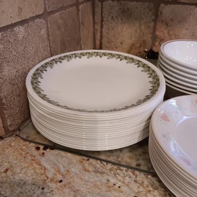 CORELLE DINNERWARE AND DRINKING GLASSES