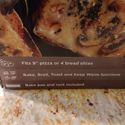 NEW BLACK & DECKER 4 SLICE TOASTER OVEN