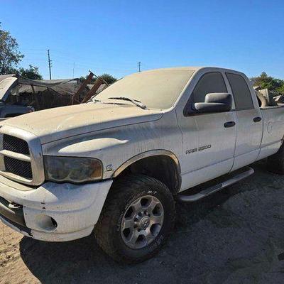 #308 • 2004 Dodge Ram 2500 Cummins Turbo Diesel

