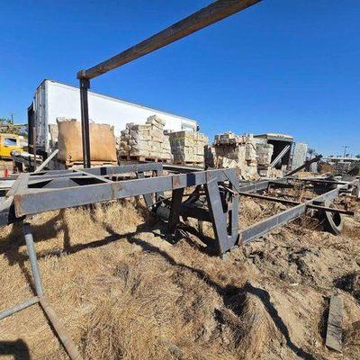 #350 • Triple Axle 5th Wheel Trailer Frame
