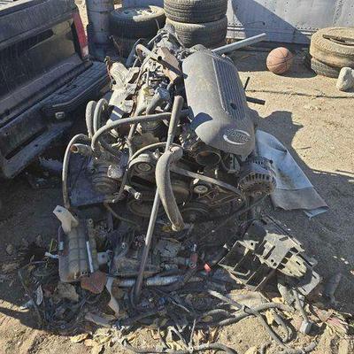 #2024 • GM V8 Vortec Engine with GMPT 4L60E Transmission
