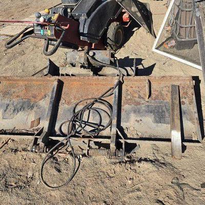 #5400 • Lift Gate
