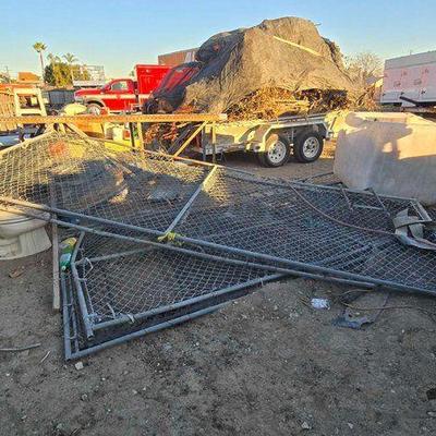 #6202 • 4 Chain Link Gates

