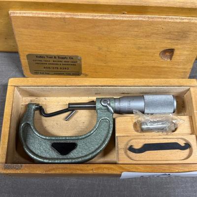 Valley Tool & Supply Box w/1 – 2” measuring Micrometer