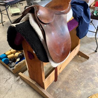 English Leather Riding Saddle w/blankets & Wood Stand