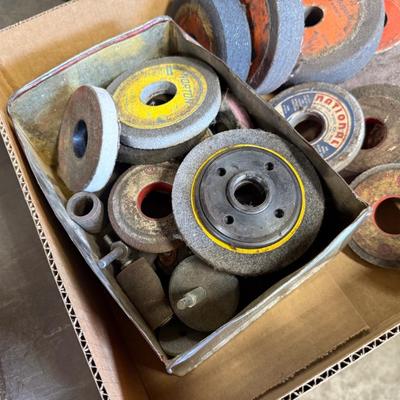 Box of about 20 Grinding Wheels in various sizes