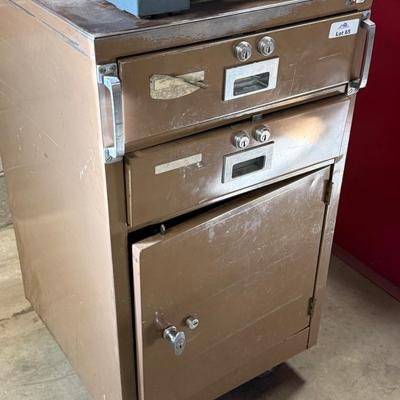 Rolling brown Metal Storage Cabinet w/2 drawers & cabinet NO KEYS