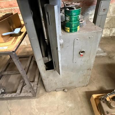 Grob Brothers Electric Band Grinder