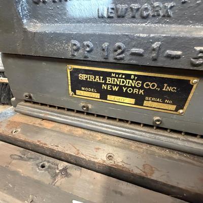Vintage Spiral Binding Co. Model PD12-000