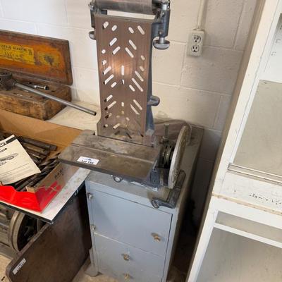 ToolKraft Model 335A Grinder Sander w/metal cabinet below