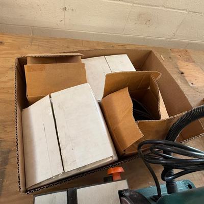 Grizzly Model H7761 Belt Disc Sander w/accessories