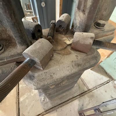 Standard Machine No. 1 vertical Drop Forging Hammer - Vtg. Tool History & hope not scrap steel
