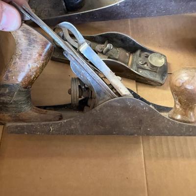 Box of 4 vintage Planers – hand planes
