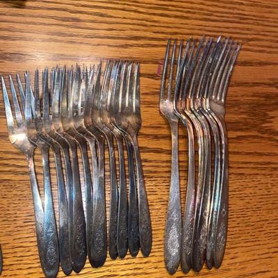 COMMUNITY PLATE FLATWARE