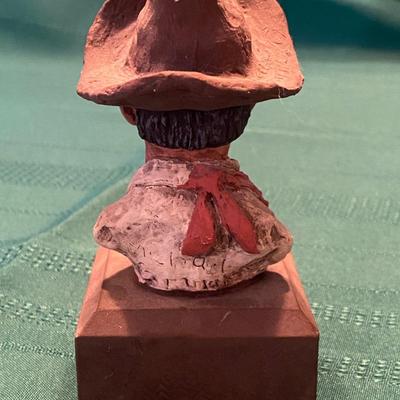 MICHAEL GARMIN FIGURINE